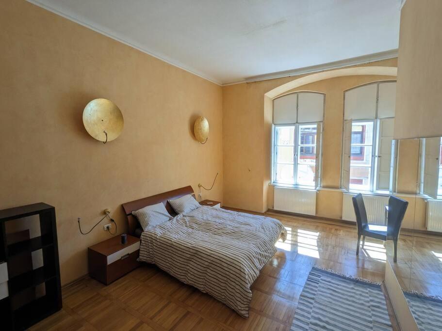 Boheme Central Apartment Timisoara Bagian luar foto